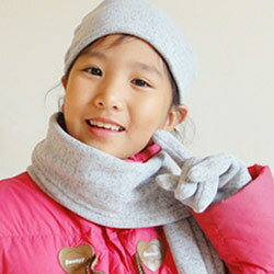【CoFeel酷咖絨】咖啡混紡兒童時尚保暖圍巾-灰色(MJ0475H)