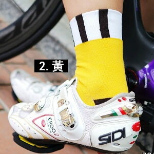 美麗大街【104110701】日韓流行舒適好穿中筒襪 運動襪 單車襪 五色可選