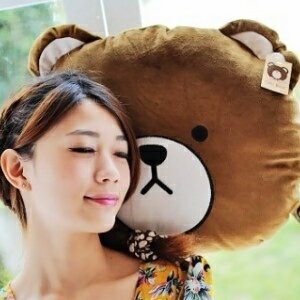 美麗大街【S103021703】熊大造型12吋大頭抱枕