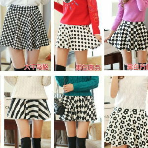美麗大街【K153】顯瘦百搭百摺黑白色太陽裙短裙