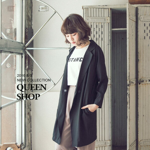 Ｑｕｅｅｎ Ｓｈｏｐ【02030263】雙釦造型寬版西裝外套 兩色售 ＊現貨+預購＊