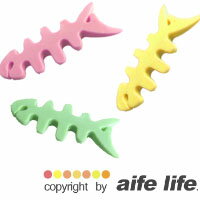 【aife life】】2件49元含運送到家☆日韓發燒熱賣，魚骨頭集線器／捲線器／繞線器／集線棒，耳機線、USB線、聽MP3都可以使用！