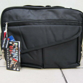 ~雪黛屋~POWERONE電腦側背包 內附活動電腦保護套大容量設計可放A4資料夾上學上班AI781 黑(大)