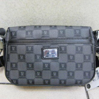 ~雪黛屋~Kinloch Anderson 英國金安德森 專櫃男士肩側包 進口防水防刮皮革隨身物品 KA-81401黑灰