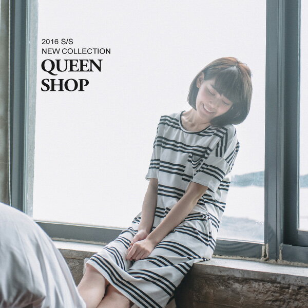 Ｑｕｅｅｎ Ｓｈｏｐ【01082685】三線條紋側開衩單口袋洋裝 兩色售＊現貨+預購＊