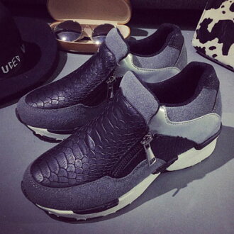 休閒鞋 明星同款蛇紋側拉鍊厚底阿甘鞋 朴信惠【S823】☆雙兒網☆