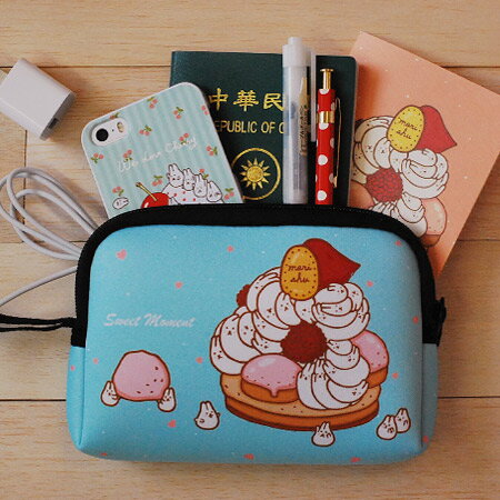 《mori shu》護照旅行/手機硬碟3C包 - 麻糬兔泡芙