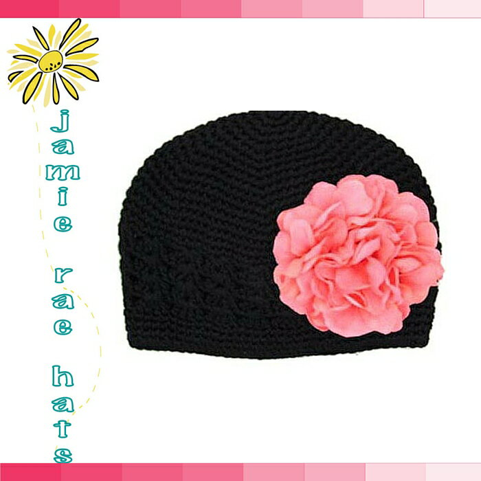 ★啦啦看世界★ Jamie Rae Hats 粉花黑針織帽Black Crochet Hat with Pale Pink Large Geraniums