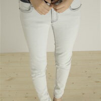 LINAGI 里奈子精品【K02021-1】正韓 (零碼特)性感超顯瘦百搭刷白貼身直筒縮口牛仔丹寧長褲