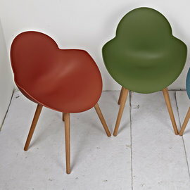 塑料設計款單椅(白/綠/橘)