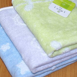 【夏日必備】《小方巾/手帕/童巾》*GT星星/月亮 純棉 雙面印花小方巾(24*24cm)