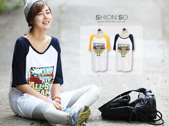 享瘦衣舍中大尺碼‧春夏新品特價289元‧ 【B1099】繽紛色彩棒球印花長版T