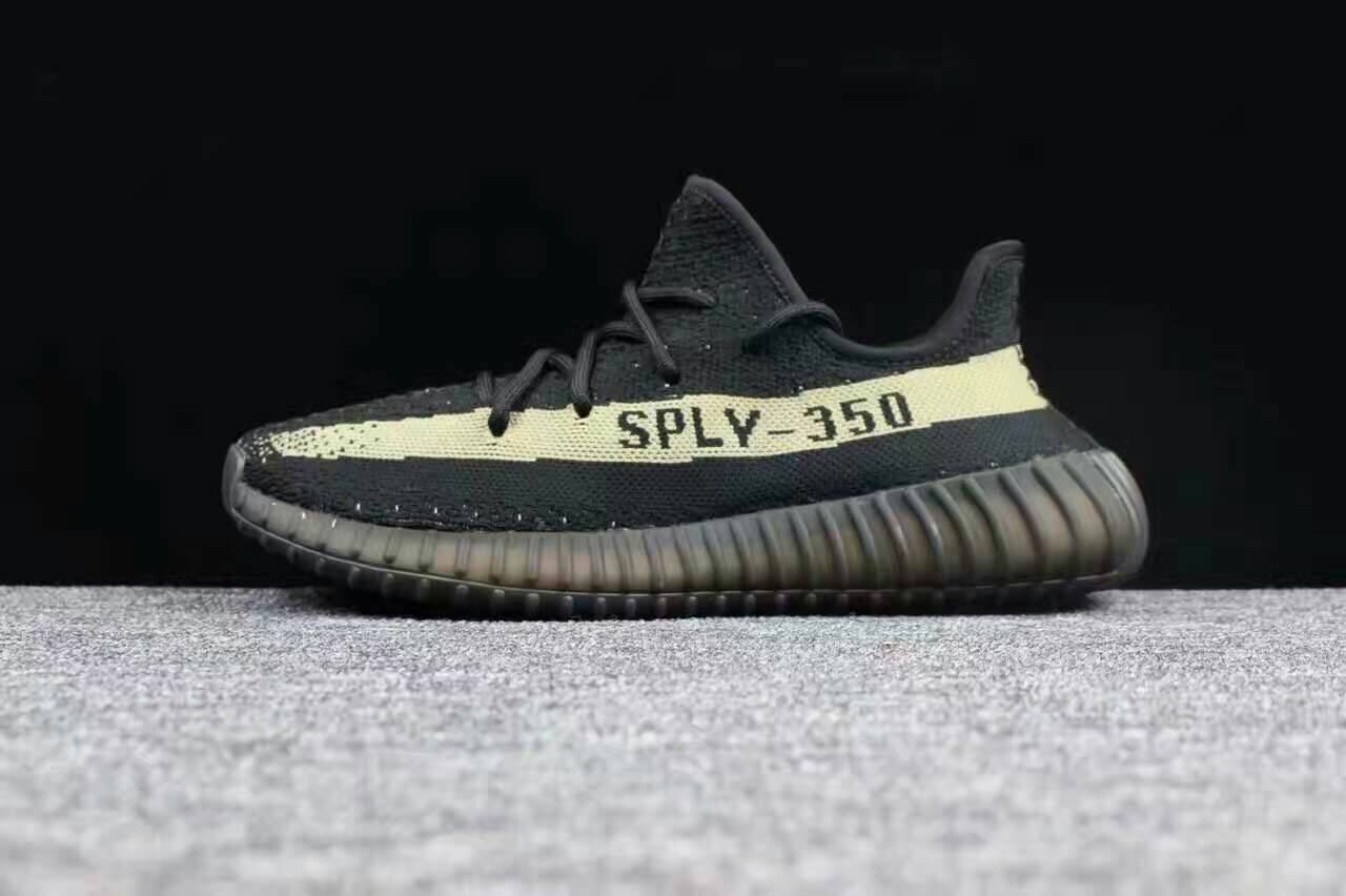 adidas 椰子yeezy 350v2 情侣款