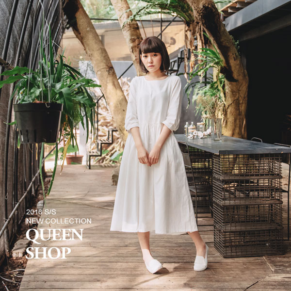 Ｑｕｅｅｎ Ｓｈｏｐ【01082709】素面腰抓皺長洋裝 兩色售 ＊現貨+預購＊