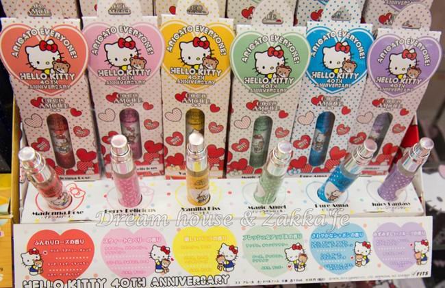 日本三麗鷗 Hello Kitty 40週年紀念 日本限定 迷你小香水 《 6款任選 》★ 日本製 日本原裝進口 ★