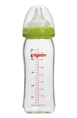 【悅兒樂婦幼用品舘】PIGEON 貝親新寬口母乳實感玻璃奶瓶240ml/綠-M【奶嘴Y字孔】