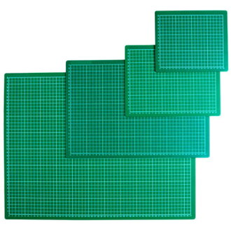 【文具通】巴士4K切割板A級60x45x0.3cm A2 A2080015