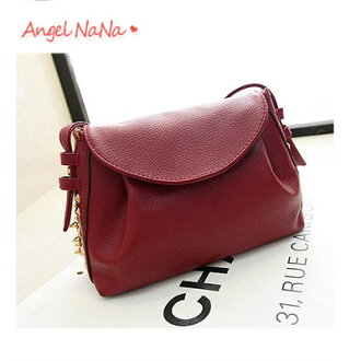 AngelNaNa?韓國時尚 鉚釘包 簡約個性 單肩 側背 斜背 女包包【B116】