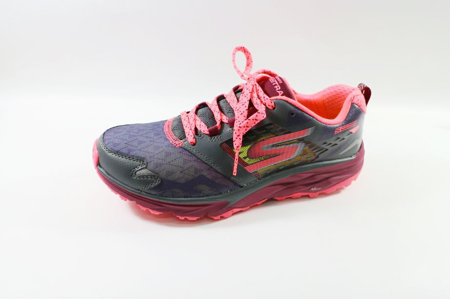 贈運動涼感巾 SKECHERS 女款 越野系列 GO TRAIL 14112CCMT[陽光樂活]