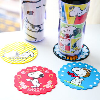 正版史努比止滑杯墊 茶杯杯墊 軟膠 防滑杯墊 隔熱墊 Snoopy 史奴比 另有迪士尼【B060651】