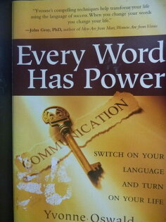 【書寶二手書T6/勵志_GGU】Every Word Has Power_Yvonne Oswald, Yvonne O 【書寶二手書T6/勵志_GGU】Every Word Has Power_Yvonne Oswald, Yvonne O