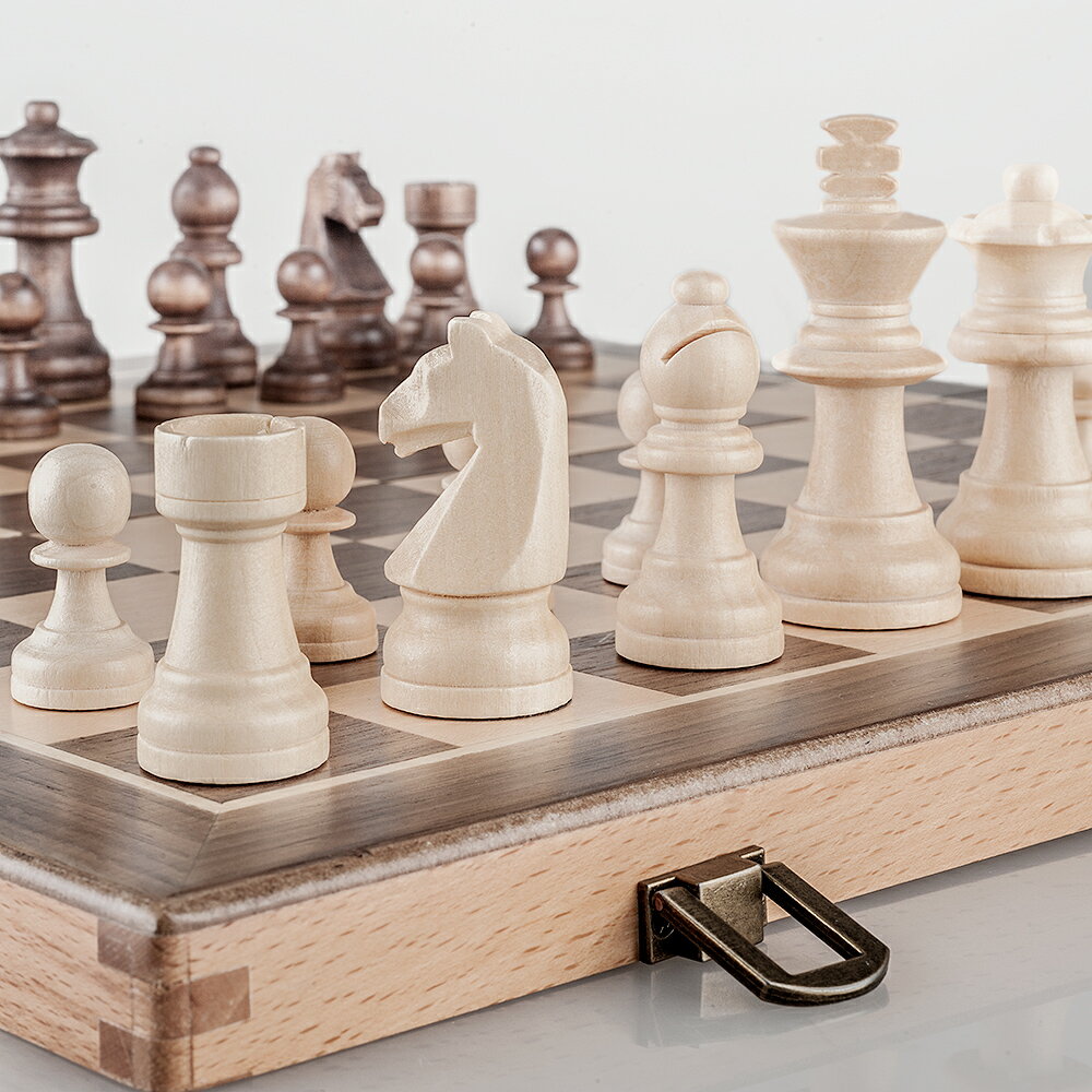高品質德國胡桃木國際象棋Wooden Chess實木棋子非磁性折疊棋盒
