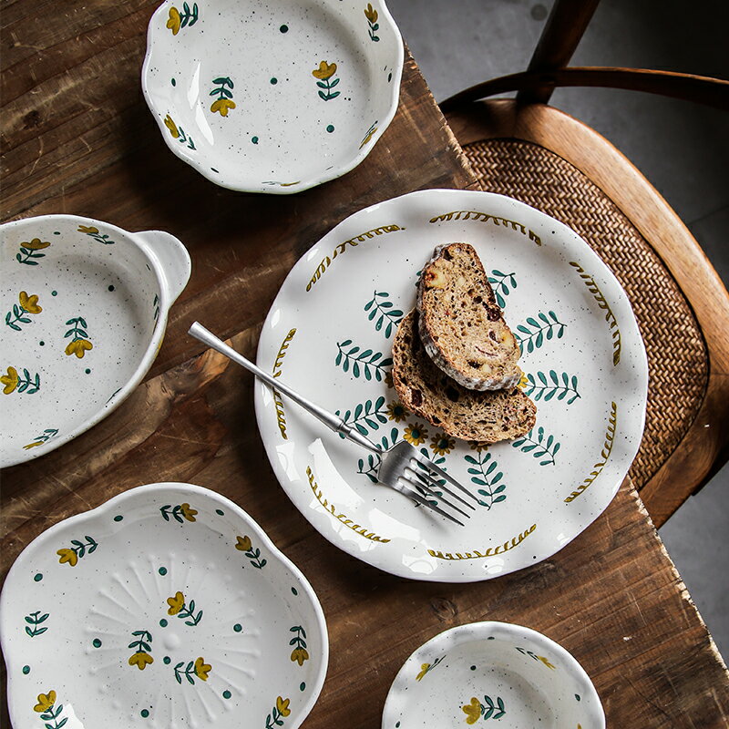 創意釉下彩手繪小花餐具日式芝麻釉陶瓷清新可愛花邊盤子米飯面碗