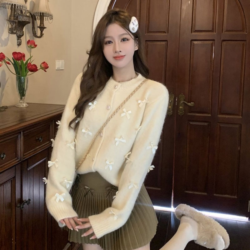 ANNAS 滿版蝴蝶結毛衣外套 小香風金屬釦外套 蝴蝶結毛衣 蝴蝶結紅色毛衣 粉色蝴蝶結毛衣 過年紅色穿搭 1