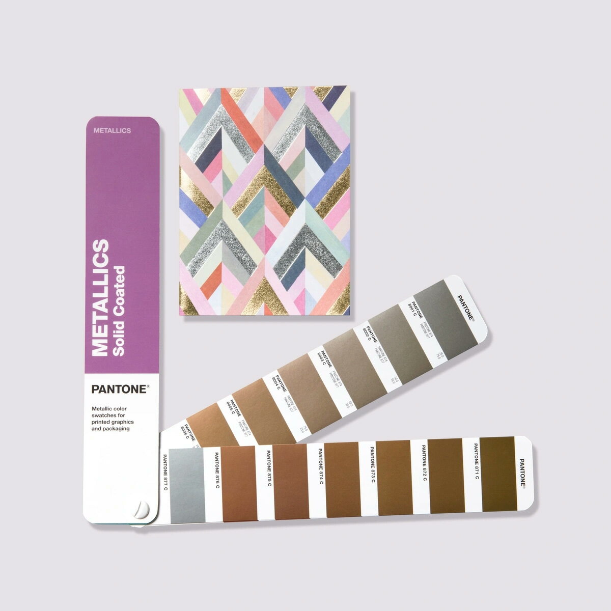 PANTONE 金屬色指南套裝【Metallics Guide】/本 GG1507C (舊型號GG1507B)｜領券最高折$220