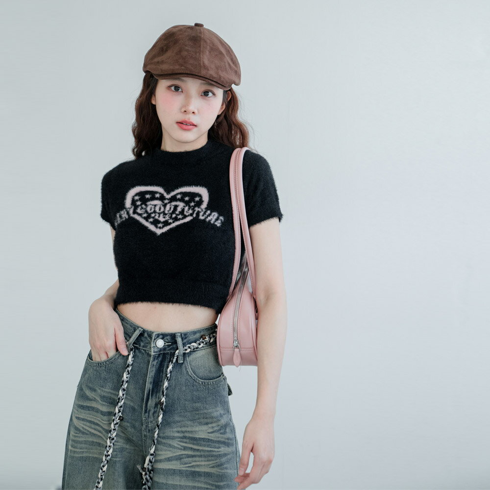 ★限時下殺$290★MIUSTAR圓領短版愛心英字馬海毛料上衣(共2色)1021預購【NR2160】