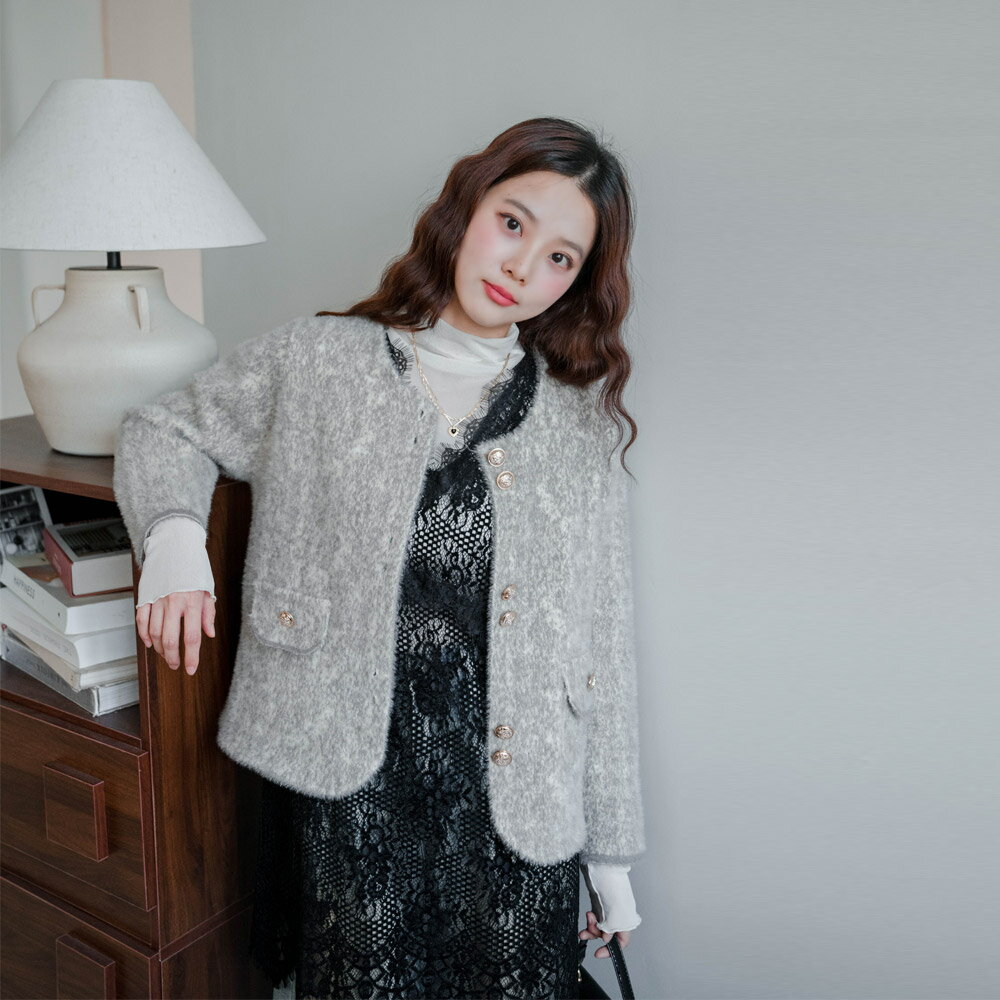 ★限時下殺$490★MIUSTAR金色仿水貂毛雙釦法式口袋開襟外套(共2色)1021預購【NR2170】