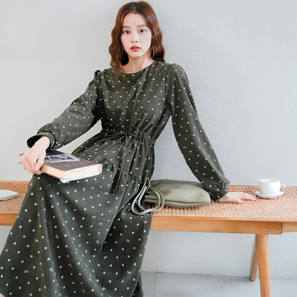 ★限時下殺$690★MIUSTAR燈心絨波點蝴蝶結腰抽繩連身洋裝(共2色)1209預購【NR2529】