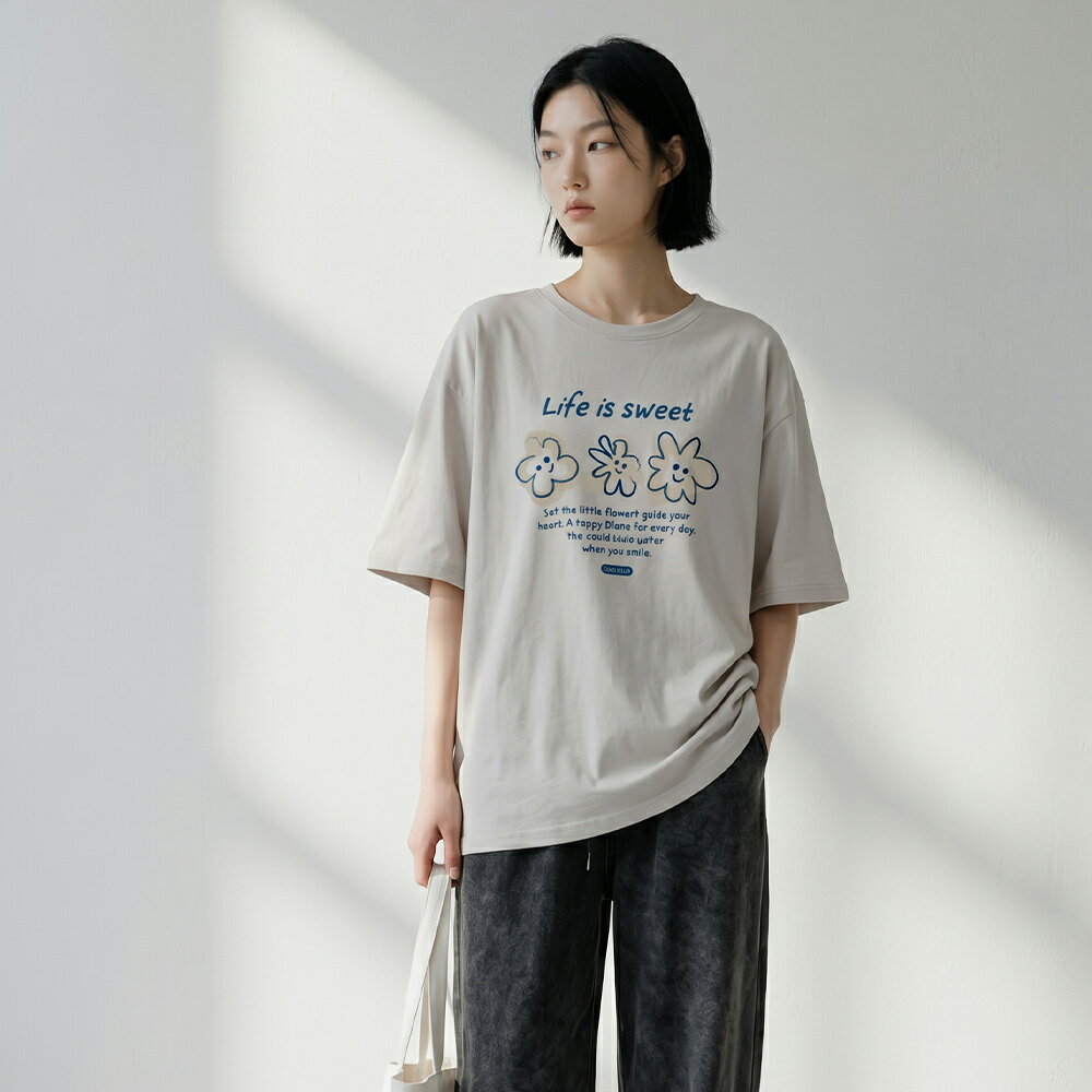 ★限時下殺$499★MIUSTAR甜蜜生活英字小花圖案短袖上衣(共2色)0707預購【NS1488】治裝激推