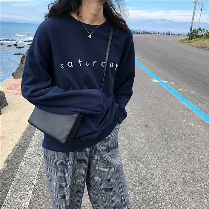 超火cec衛衣女寬松學院風秋裝百搭圓領字母刺繡上衣1入