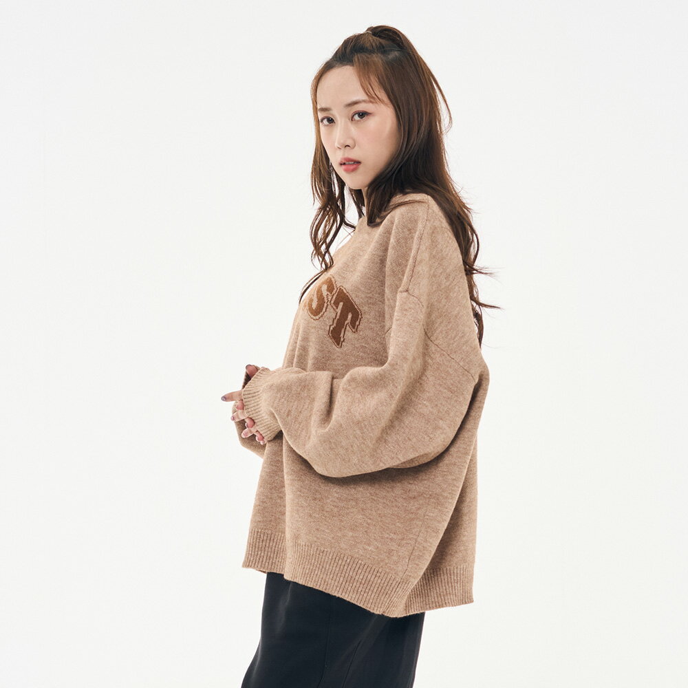 中性款 男女 寬版 毛衣 大學T 線衫 LOGO 上衣 咖啡 (580026) 【5th STREET】【APP下單天天10%回饋】 治裝激推 最高折426 3