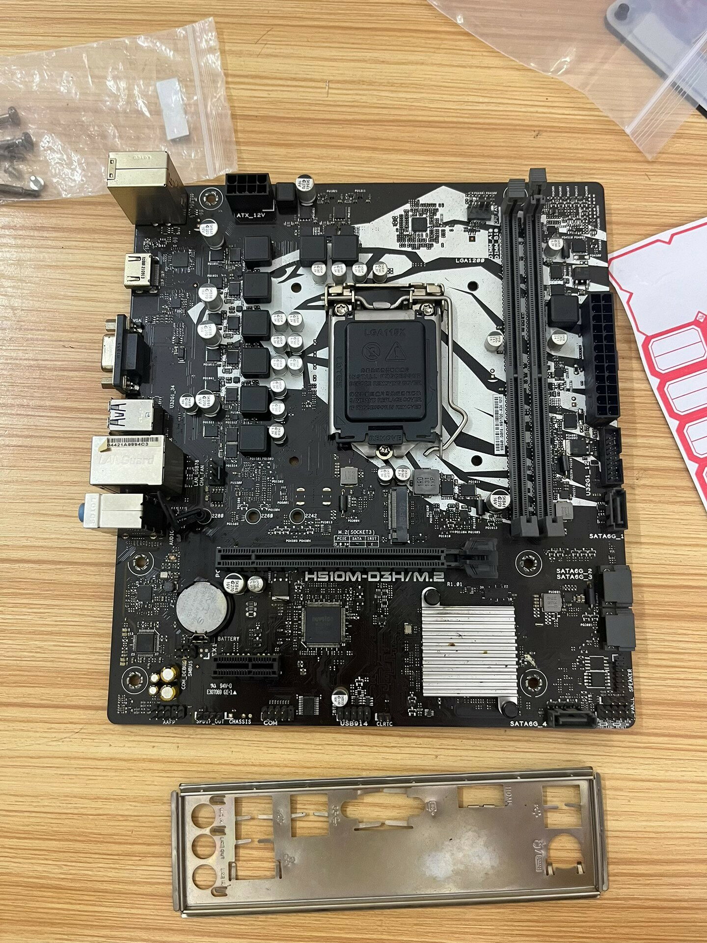 華碩聖旗H510M-D3H M.2主機板 支援Intel第10/11代CPU DDR4雙通道 高效穩定電競遊戲主機板