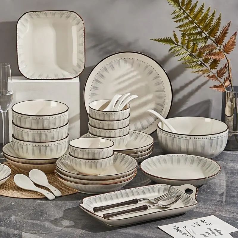 免運 陶瓷碗碟套裝家用碗盤碗筷組合裝簡約現代陶瓷盤子碗喬遷新居餐具-快速出貨