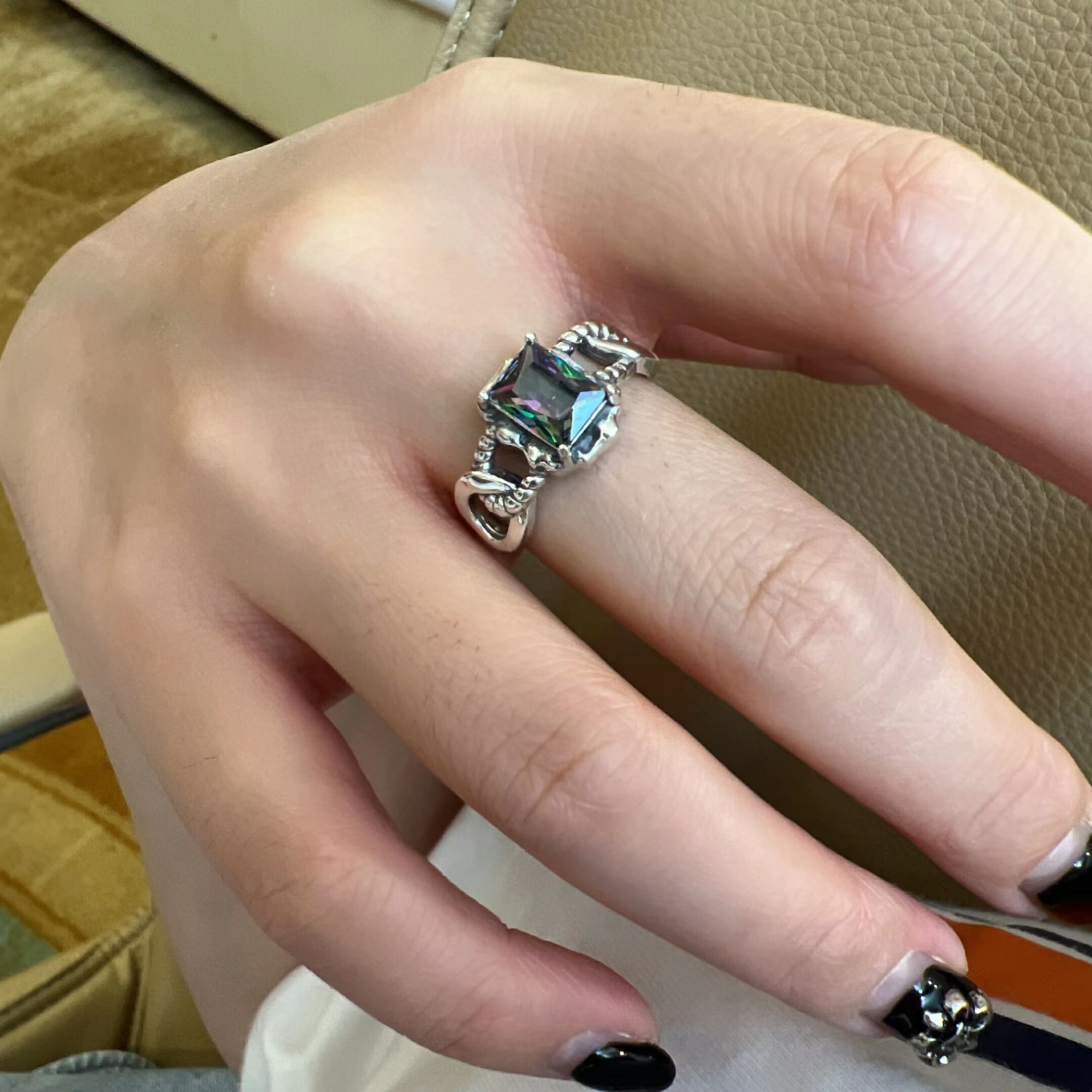 小寶s925純銀獨特設計炫彩鋯石復古戒指女小眾設計時尚個性高級感