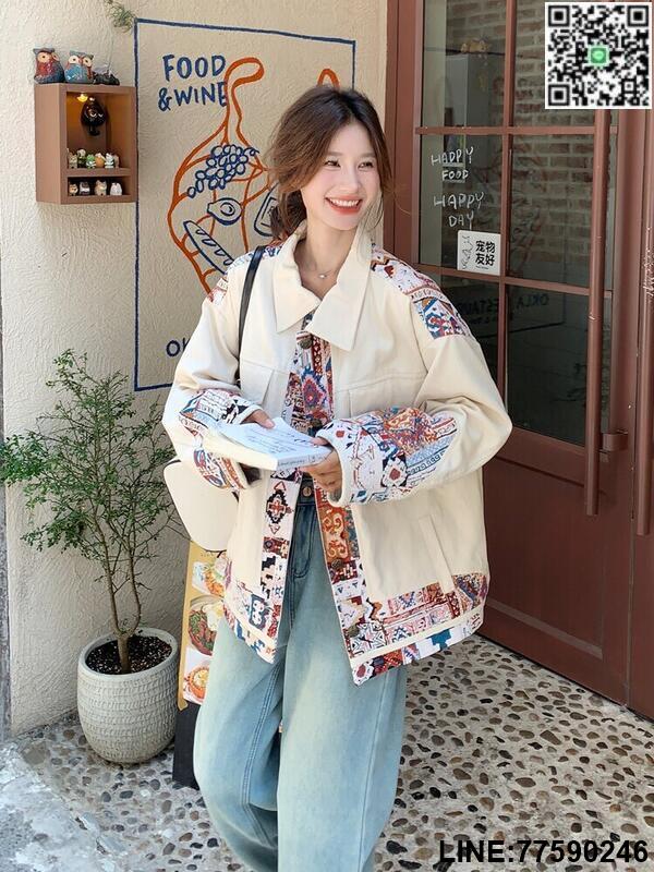 【歡樂購】米白色碎花拼接工裝外套女春秋美式慵懶風韓系氛圍感chic上衣爆款