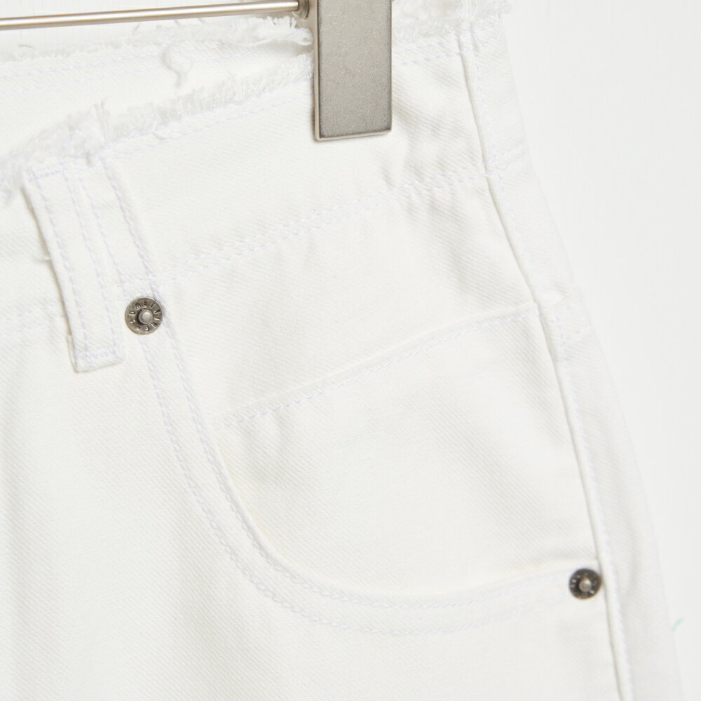 SOMETHING 女款 萊賽爾五分短褲 (白色) 4