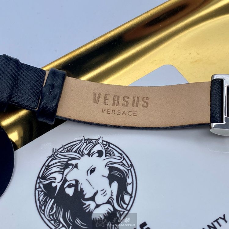 點數9%★VERSUS VERSACE手錶,編號VV00017,36mm銀圓形精鋼錶殼,銀色鏤空, 中二針顯示, 透視錶面,深黑色真皮皮革錶帶款,立體感十足!, 匠心之作!, 送禮最愛!【APP下單享9%點數上限5000點】 5