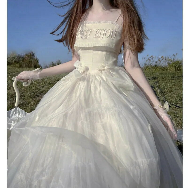 在逃公主連衣裙芭蕾洛麗塔jsk裙小寶石Lolita花嫁法式吊帶禮服裙