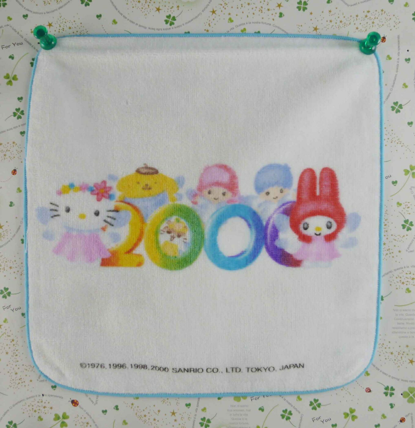 【震撼精品百貨】Hello Kitty 凱蒂貓 方巾-限量款-西元2000年 震撼日式精品百貨