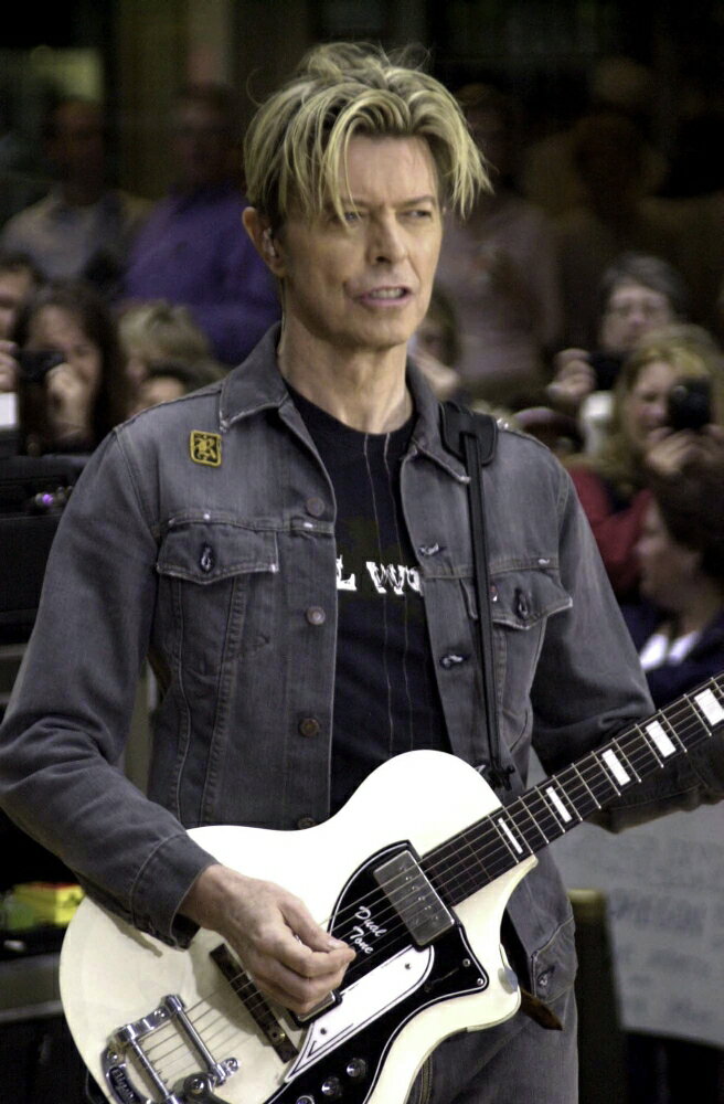 Posterazzi: David Bowie performing on stage for the Today Show concert ...