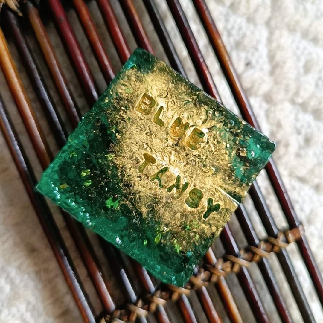 聖玥坊優選~高純度胺基酸(高保濕)藍艾菊精油金箔皂 PH5.5弱酸性