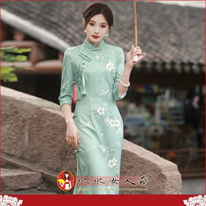 多麗絲印花七分袖長旗袍 復古中國風經典改良式時尚修身顯瘦日常連身裙洋裝～美麗優雅風～飛雨(綠色)。水水女人國