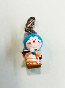 【震撼精品百貨】Doraemon 哆啦A夢 Doraemon拉鍊頭吊飾-義經限定版 震撼日式精品百貨