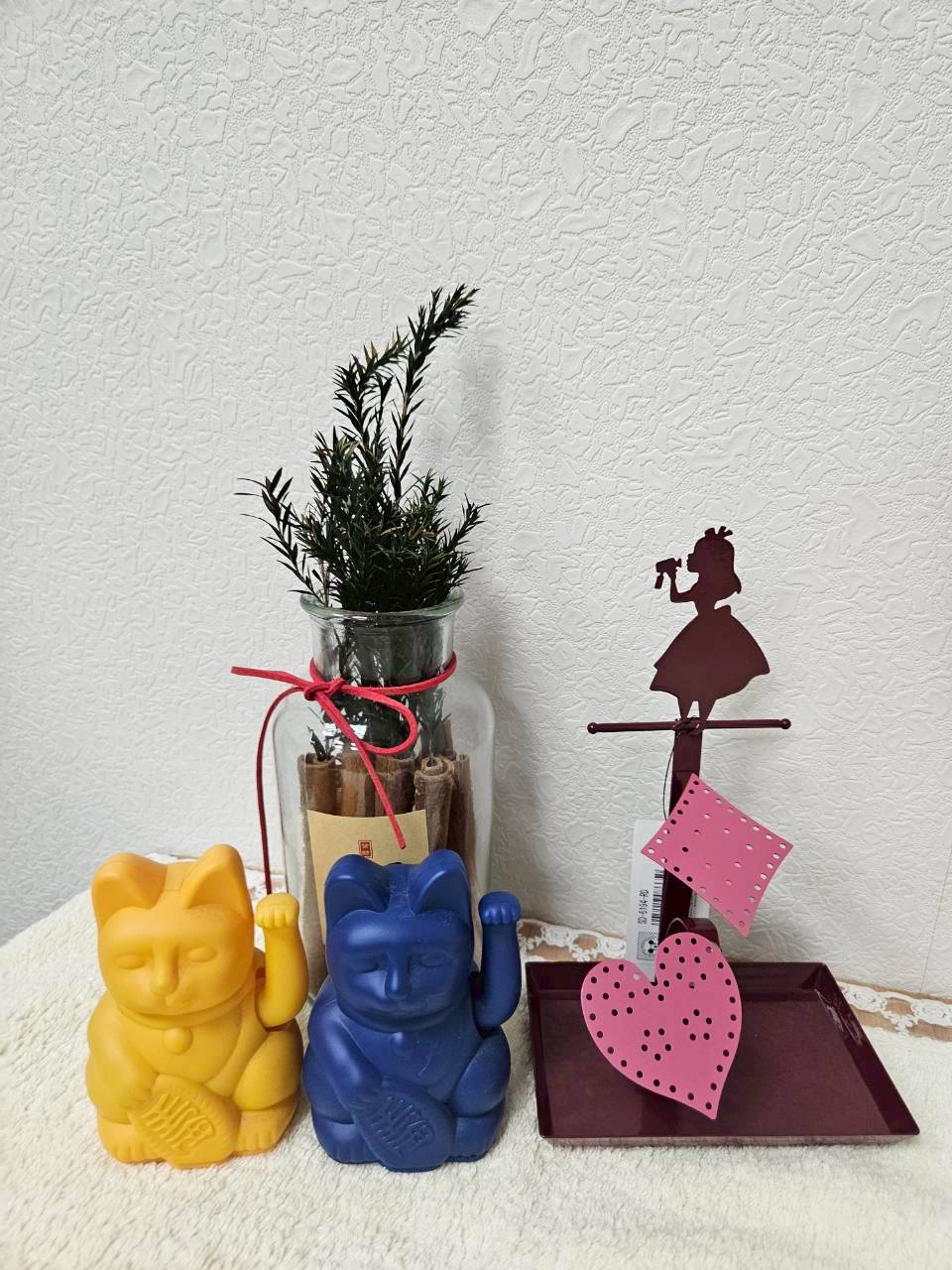 幸福買取 Disney Alice 造型圖案 紅色鑄鐵 耳環 戒子 飾品展示架