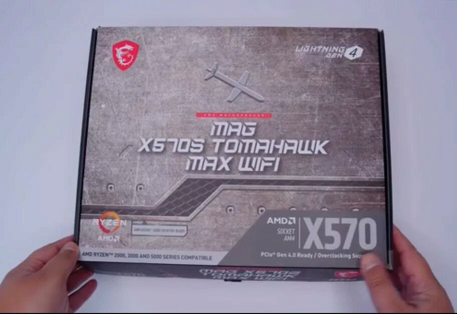 微星MAG X570S TOMAHAWK MAX WIFI 戰斧導彈主闆 庫存現貨 箱說齊全 箱碼合一 電競主機板 支援AMD 支援PCIe4.0 支援WiFi6