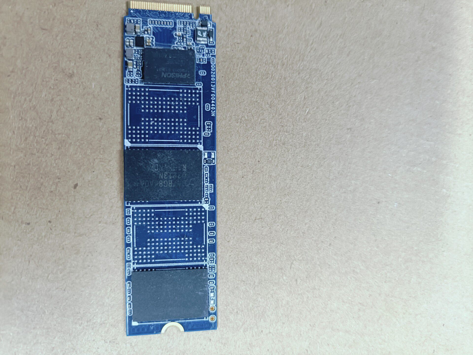 高速拆機512GB M2 NVME固態硬碟 讀寫性能優異 健康度100% 通電時數2328 免運